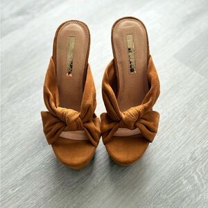Liliana Brown Bow Wedges